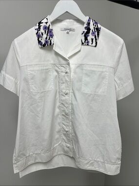 Carven White Short Sleeve Button-Down Top with Embellished Purple & Black Collar